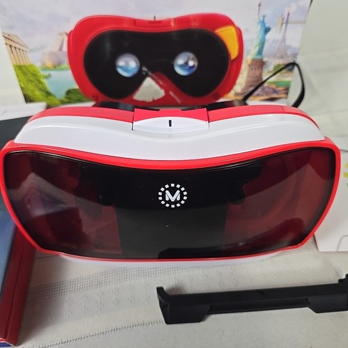 View Master Virtual Reality VR Starter Pack PLUS Destinations Experience Pack - Picture 2 of 9