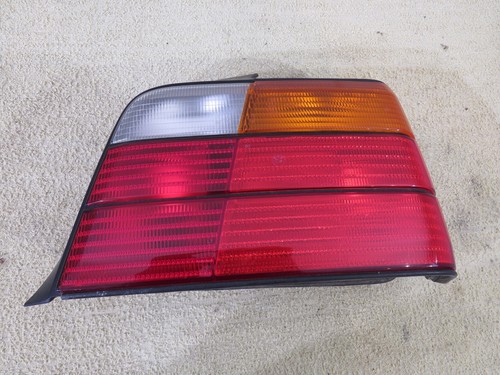 BMW E36 E 36 Limousine Rücklicht Rechts Re Rückleuchte