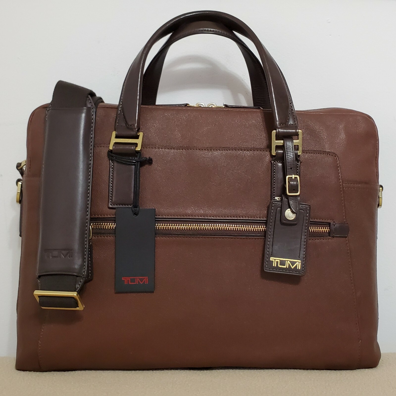 Tumi leather brief Clearance