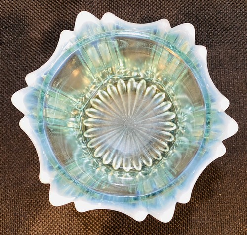 FENTON Vintage VULCAN Candy Dish Aqua Opalescent "Minted Green" - Picture 3 of 9