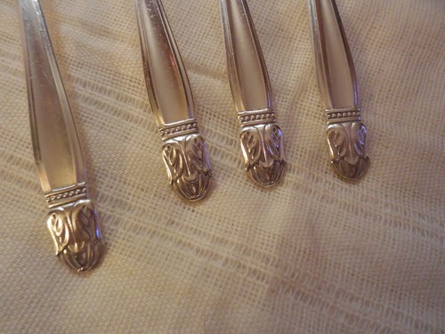 Holmes & Edwards DANISH PRINCESS Silverplate Flatware, 1938, Disc. Choice - Picture 10 of 18