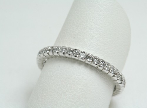 Eternity anello da donna in Oro Bianco Diamanti taglio Brillante Ct 0.48 nuovo - Foto 3 di 3