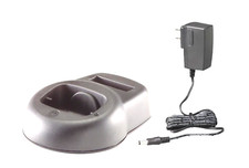 Mint Motorola OEM 56553 CLS Single Unit Charger Kit (includes AC power adapter)