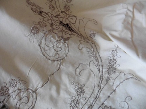 ANTIQUE YELLOW STRAW COTTON TABLECLOTH GREY EMBROIDERY 240 X 160 CM - Picture 4 of 11
