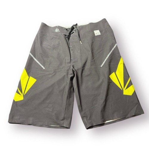 Volcom Gray Yellow Board Shorts Size 34" 4 Way Stretch Trunks Retro Y2K Swim