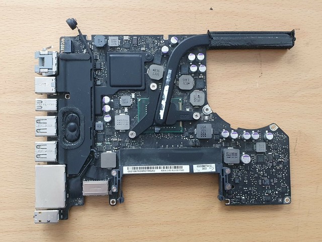 late 2011 macbook pro 13 logic board late 2011 macbook pro 13 logic board