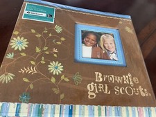 BROWNIE GIRL SCOUTS Scrapbook Album w Pages 12x12 . K Company NEW