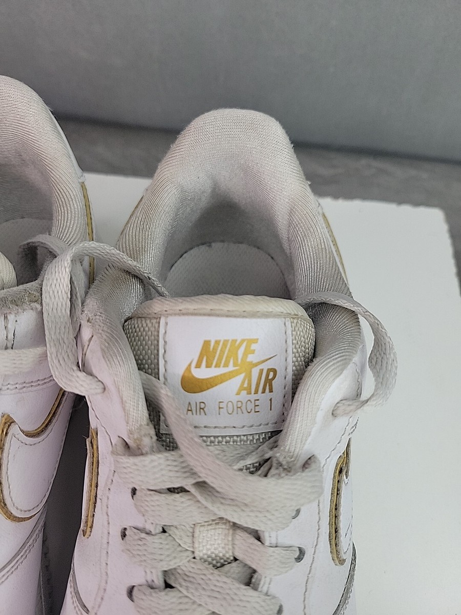 Nike Air Force 1 Women's Size 9.5 Low Icon Clash Sneaker