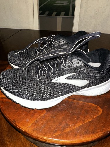 Brooks Revel 3 Women's Size 7 B Running Shoes 1203021B012 Black Sneakers - Picture 4 of 14