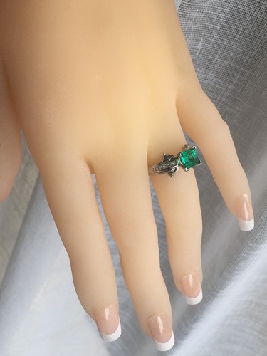 Estate Platinum Natural AAA+ Colombian Emerald & Diamonds Solitaire Ring Size 5 - Picture 4 of 7