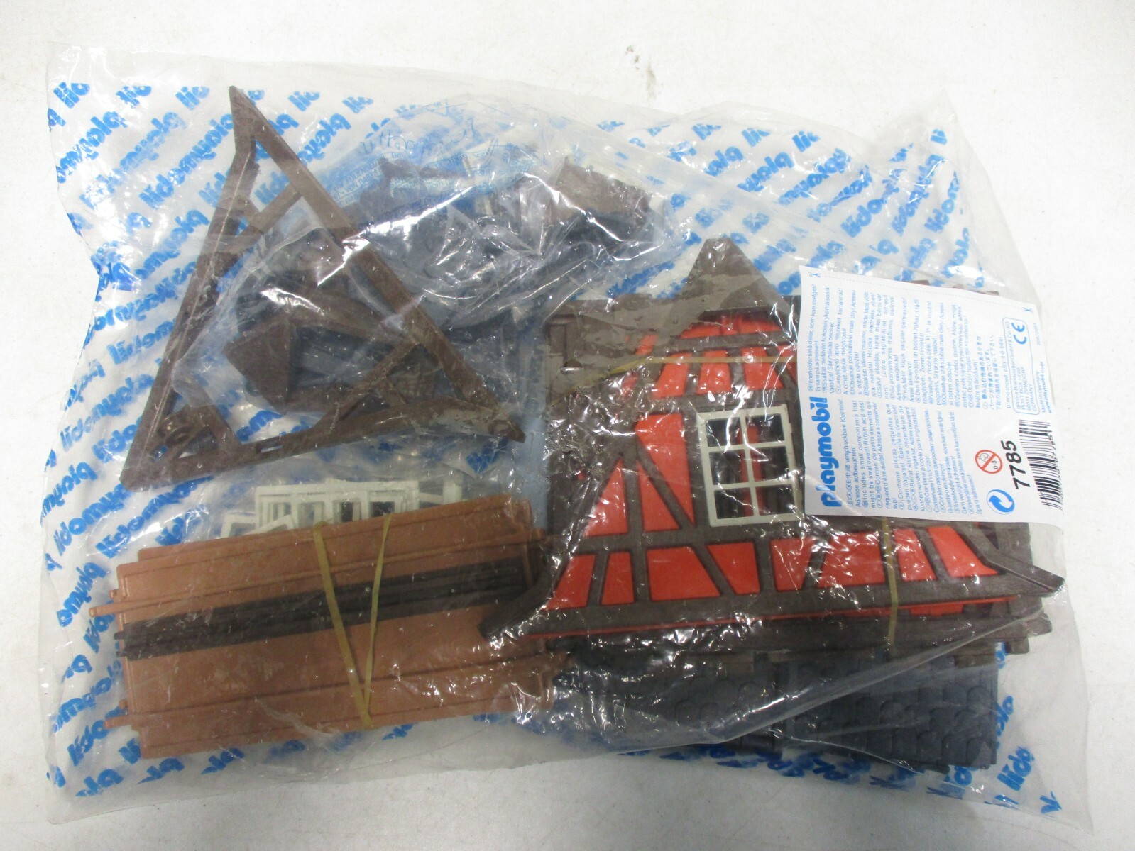 playmobil red timbered house