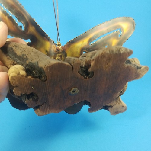 Escultura de mariposa de arte de metal de colección 8"x10,5" sobre madera a la deriva/madera de burlón soldada rústica - Imagen 6 de 20