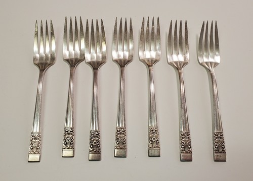 7 Community Coronation 6-3/8" Salad Forks Oneida 1936 Silverplate Flatware - Picture 1 of 3