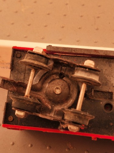 American Flyer 736 missouri pacific cattle car..for parts..item #18 - Picture 4 of 8