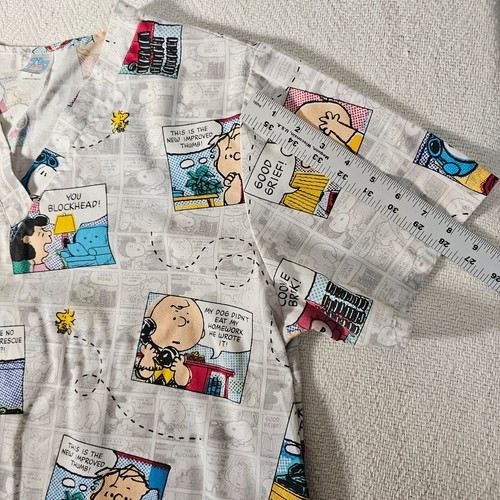 Peanuts Sally Linus Snoopy Woodstock White Women's Scrub Top Shirt Size Large - Picture 10 of 12