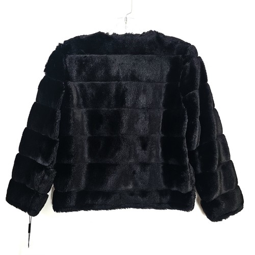 Chaqueta encogida de hombros manga 3/4 negra de piel sintética talla S Calvin Klein nueva con etiquetas precio de venta sugerido por el fabricante 99 USD - Imagen 6 de 17