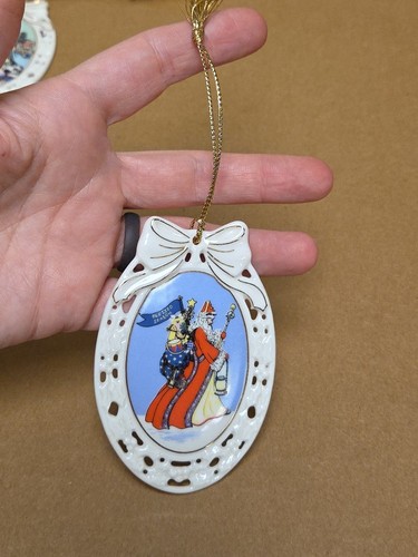 Porzellan Ornament 4 Stück Royal Albert Doulton Weihnachtsglocke Baum Bone China BILDER - Bild 6 von 14