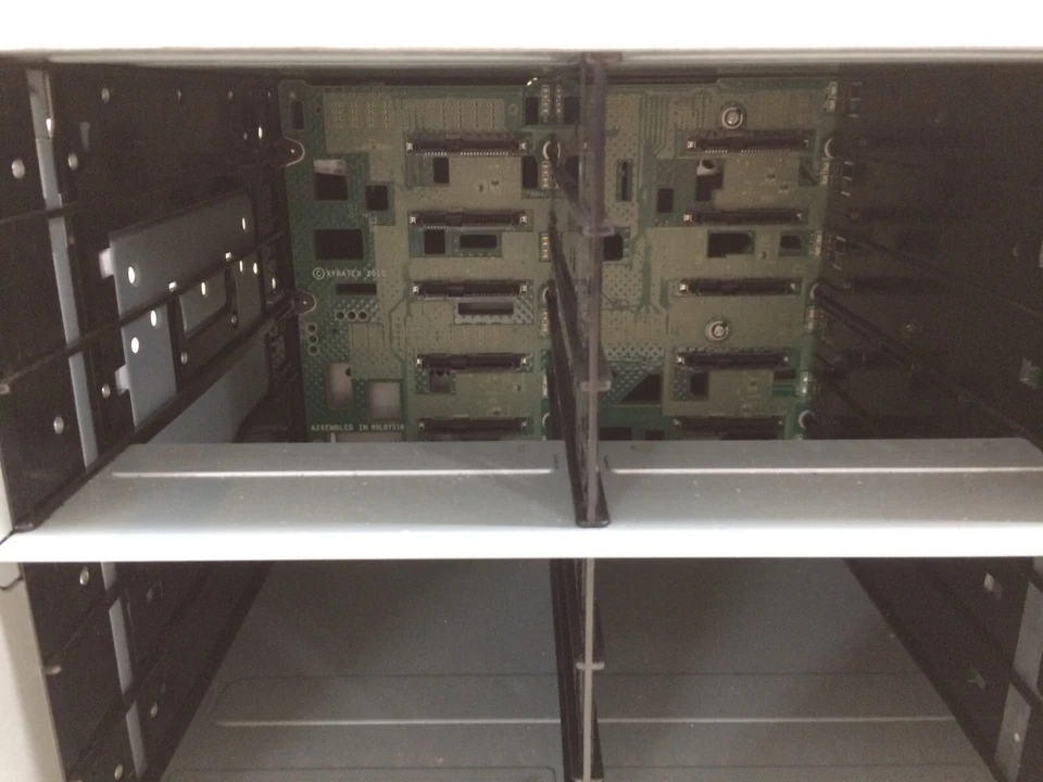 Juego de rieles Oracle Storage DE2-24C 7044319 7043627 7043628 0093183-07 Foto 3 de 4