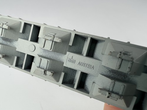 AHM Spur N Straßenüberdachter Schüttgutwagen grau schwarz ordentlicher Zustand - Bild 7 von 8