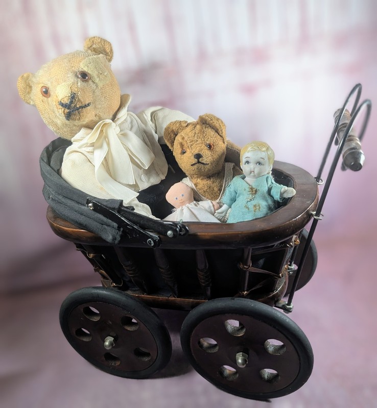 Antique 1920's Steiff Bear with Friends in Carriage