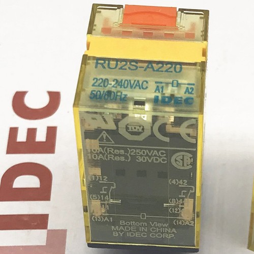 1piece NEW IDEC RU2S-A220 220-240VAC Relay 8 feet Free ship - Picture 2 of 3