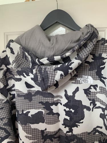 Ladies North Face Hoodie, Size Large. Worn Twice So Excellent Condition. - Picture 6 of 8