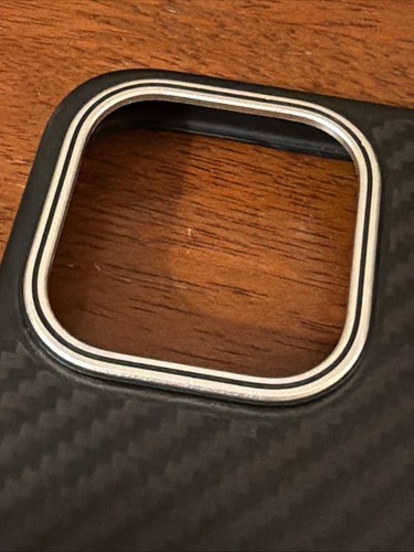 Spigen enzo aramid iPhone 15 Pro - Picture 3 of 5