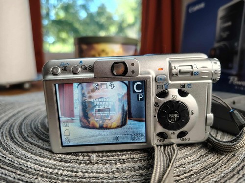 Canon Powershot S80 Digital Camera 8 MP 3.6x Zoom - Picture 3 of 9