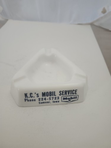 Vintage KC's MOBIL SERVICE SUMNER IA PEGASUS Motor Oil Advertising Ashtray - Picture 3 of 5