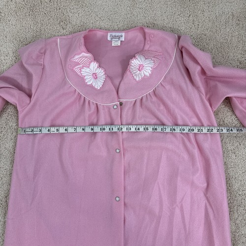 Exclusively Yours Night Gown Robe Womans Sz L Pink Embroidered House Coat Vintag - Picture 12 of 17