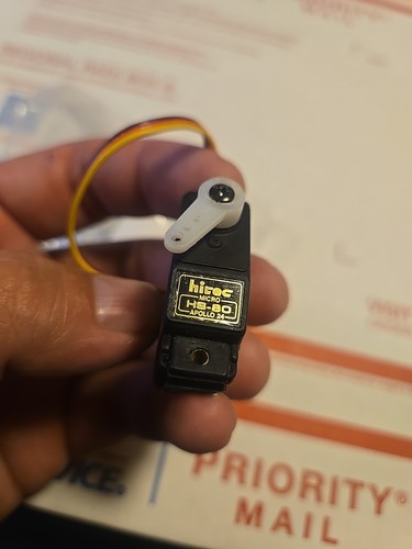 Hitec HS-80 Apollo 24 Micro Universal Servo  - Picture 5 of 14