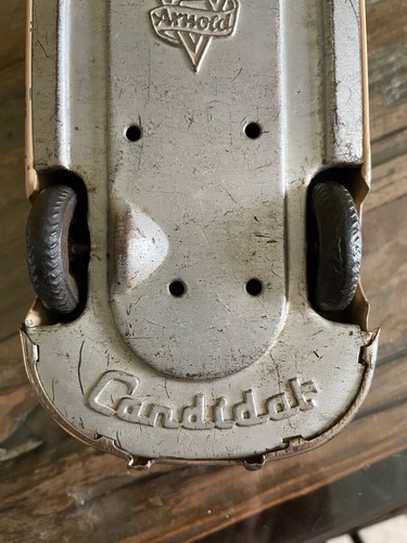 Tinplate Arnold US Zone friction powered Cadillac - Picture 12 of 13