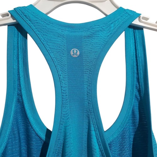 Lululemon Swiftly Tech Racerback Short Blue Size 8 - Picture 3 of 4