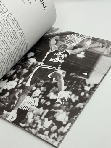 Kobe Bryant Commemorative Edition Book LA Times Magazine Los Angeles Lakers - Bild 10 von 15