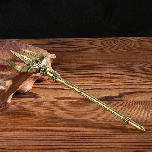 Copper Knife Statue Ornaments Miniatures Animal Figurines Decoration Collection - Picture 4 of 6