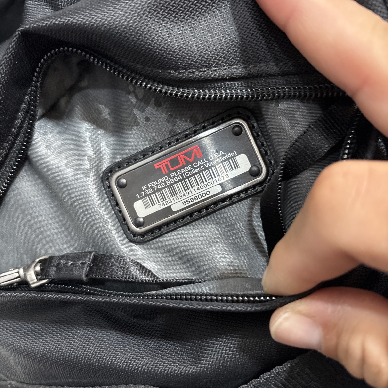 Tumi Cameron Commuter Backpack Black And Gray image 10