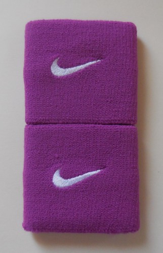 Nike Tennis Wristband Women Cosmic Purple/White 1 Pair