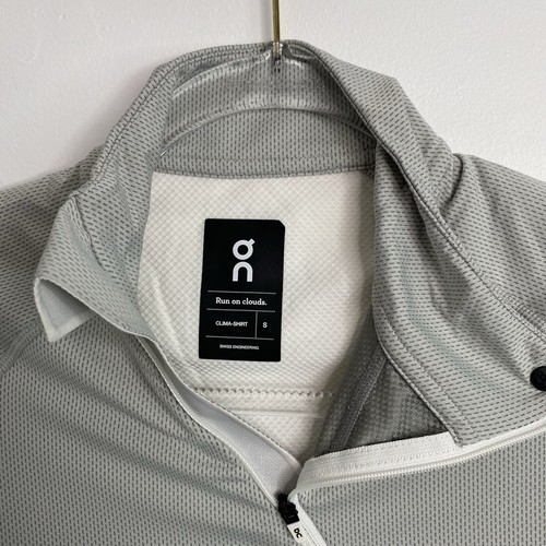 Run On Clouds Women's Stretch Quarter Zip Clima Shirt Grey White Size S - Picture 4 of 13