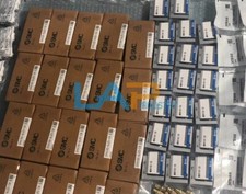 1PCS NEW for SMC The electromagnetic valve VT317V-2D-02