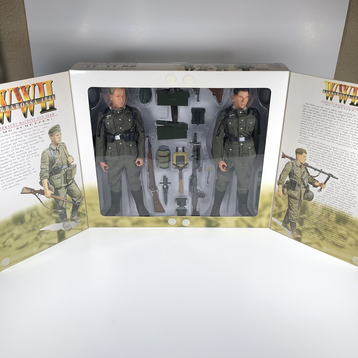 Dragon WWII Wehrmacht Machine Gun Team Heinrich & Erich Dragon WWII Wehrmacht Machine Gun Team Heinrich & Erich
