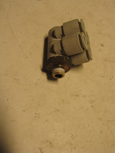 NEU SMC KQ2ZD09-34S DOPPELABZWEIG UNIVERSAL 1/8NPT 9085 - Bild 4 von 5