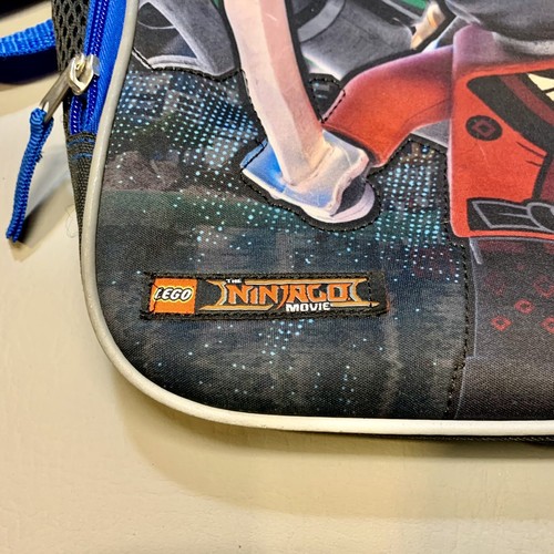 LEGO NINJAGO KIDS BACKPACK - 18x12" Blue Holographic School Bag Minifigure Print - 第 2/9 張圖片