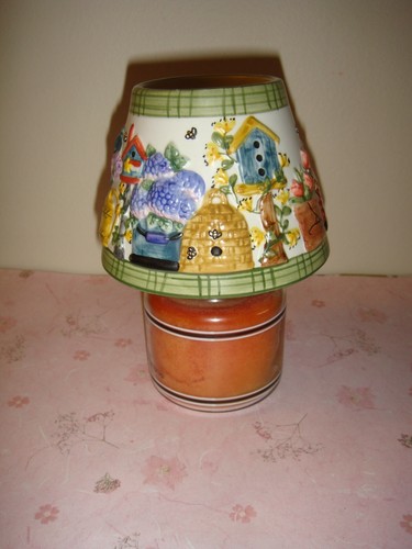 Yankee Candle kleiner Schirm Vogelhäuser, Blumen & Bienen Muster - Bild 2 von 9