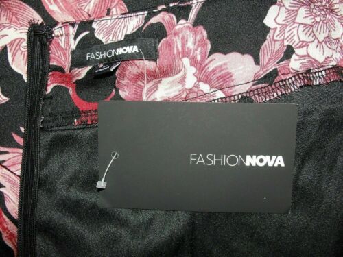 New FASHION NOVA Outfit Women's Size M Black Pink Crystal Cove Floral Jumpsuit - Picture 7 of 7