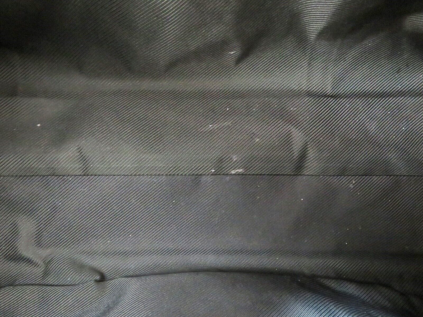 Foto 10 di 15