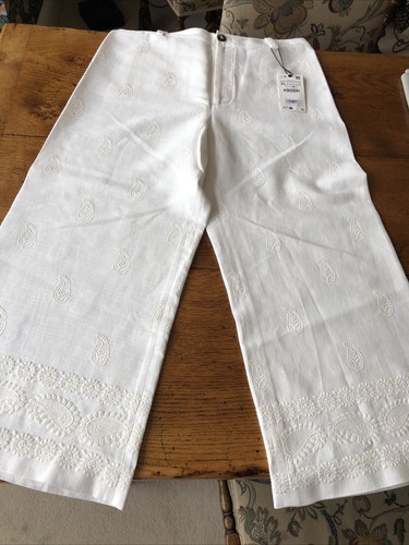 Zara 3/4 Off White Embroidered Wide Leg Trousers