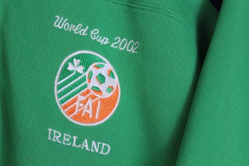 IRELAND NATIONAL TEAM 2002 WORLD CUP POLO PRE MATCH SHIRT UMBRO SIZE XL - Picture 5 of 7