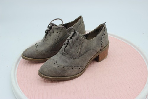 Maurice’s Women HEEL GREY LACE UP Boots Size 8M - Picture 4 of 7