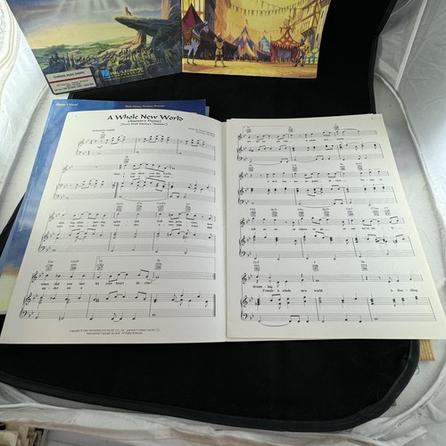 Disney Sheet Music Hal Leonard Piano Voice Lion King Pocahontas Aladdin Hunchbac - Picture 16 of 24