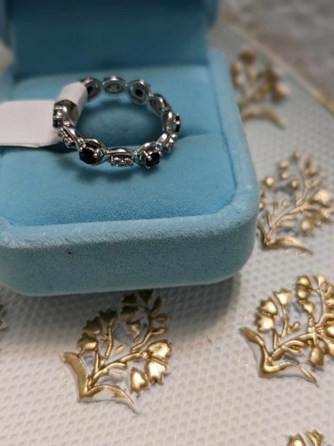 ANILLO DE PLATA ESTERLINA CON 7 ZAFIROS GENUINOS Y TOPACIO BLANCO FIRMADO "TGGC .925"S=8 - Imagen 7 de 17